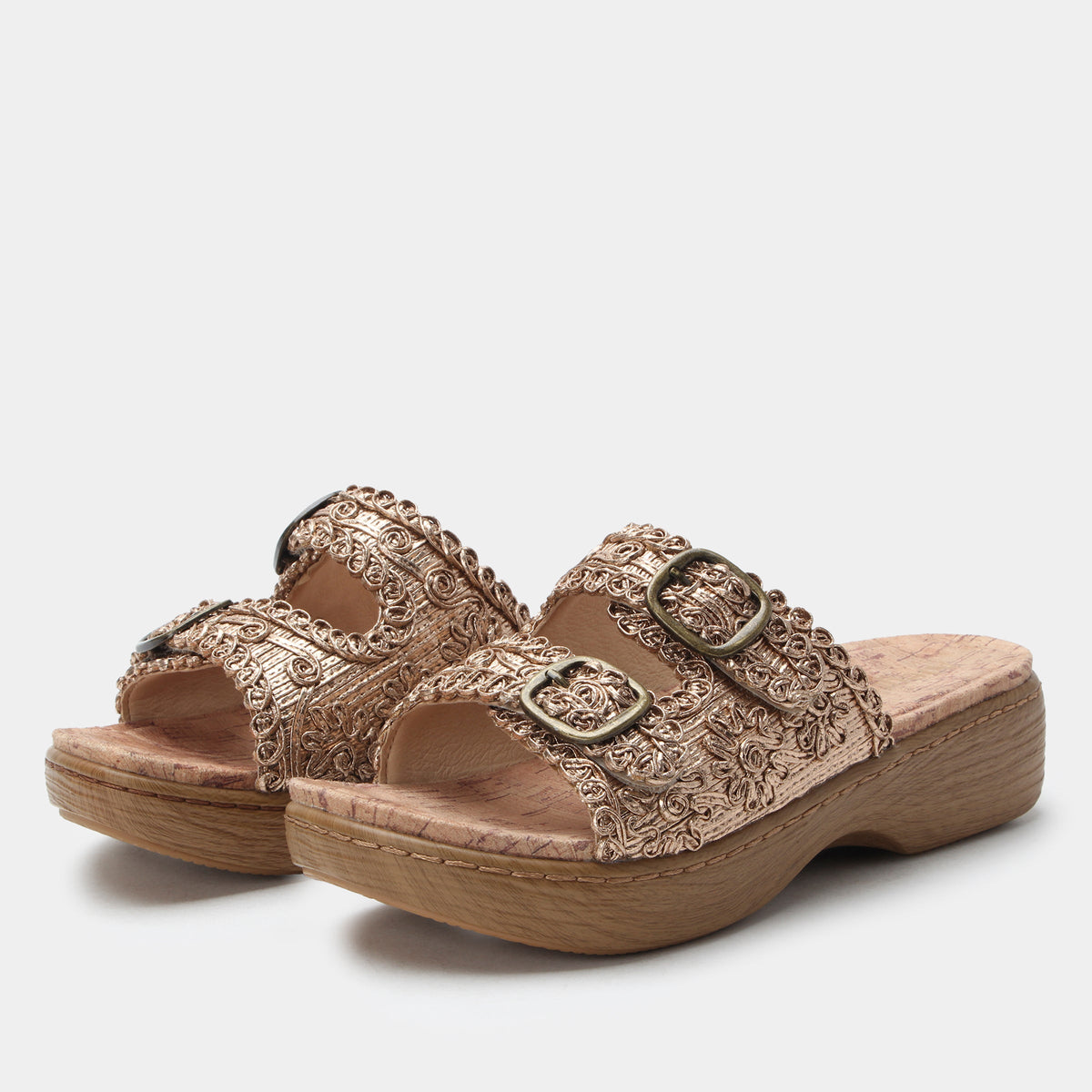 fancy gold sandal,36