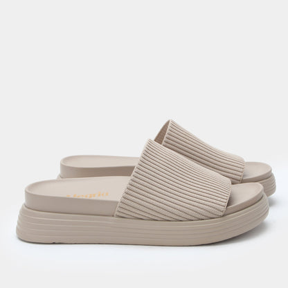 Alegria Akimi Beachy Keen Sandal