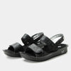 inky sandal