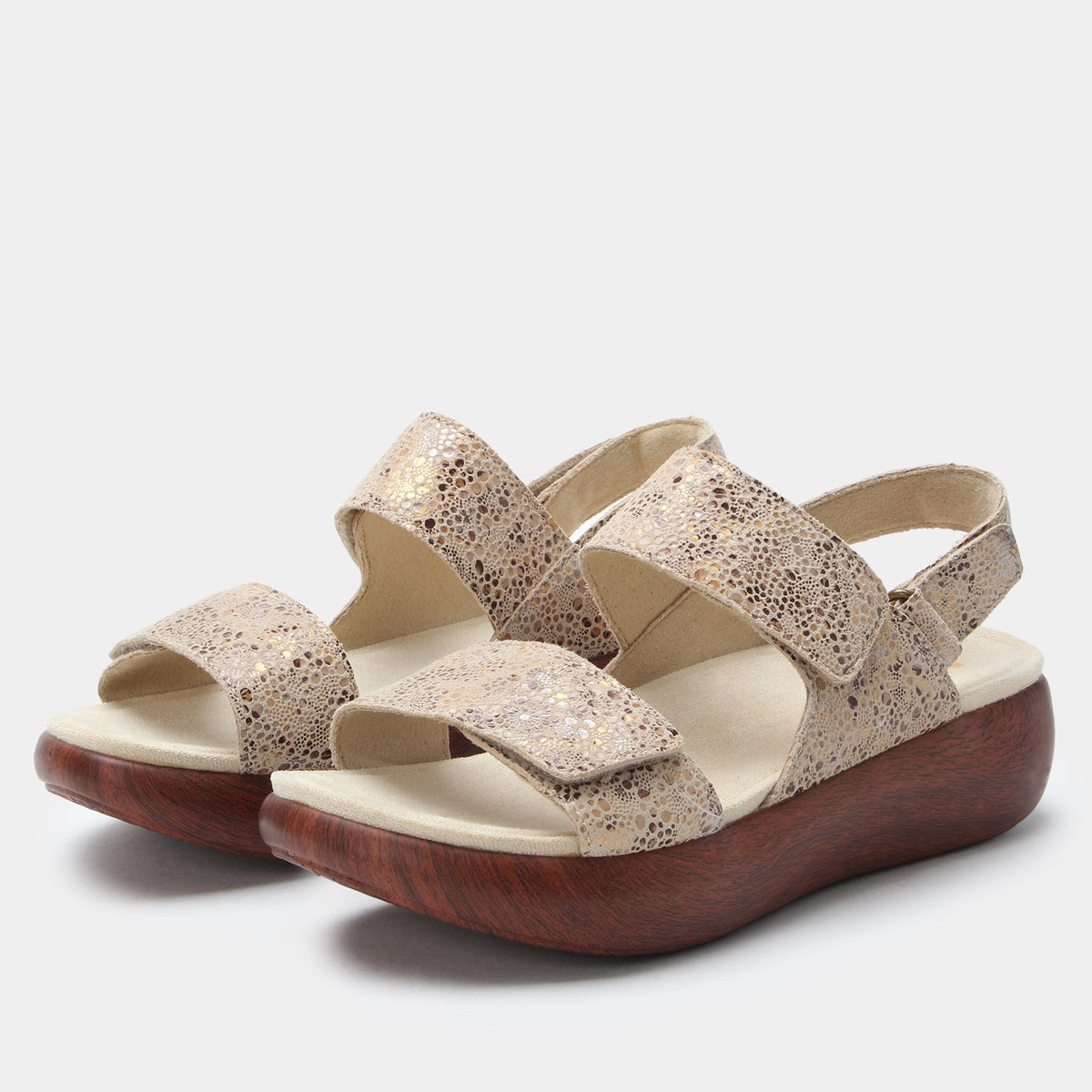 walkway sandal,36