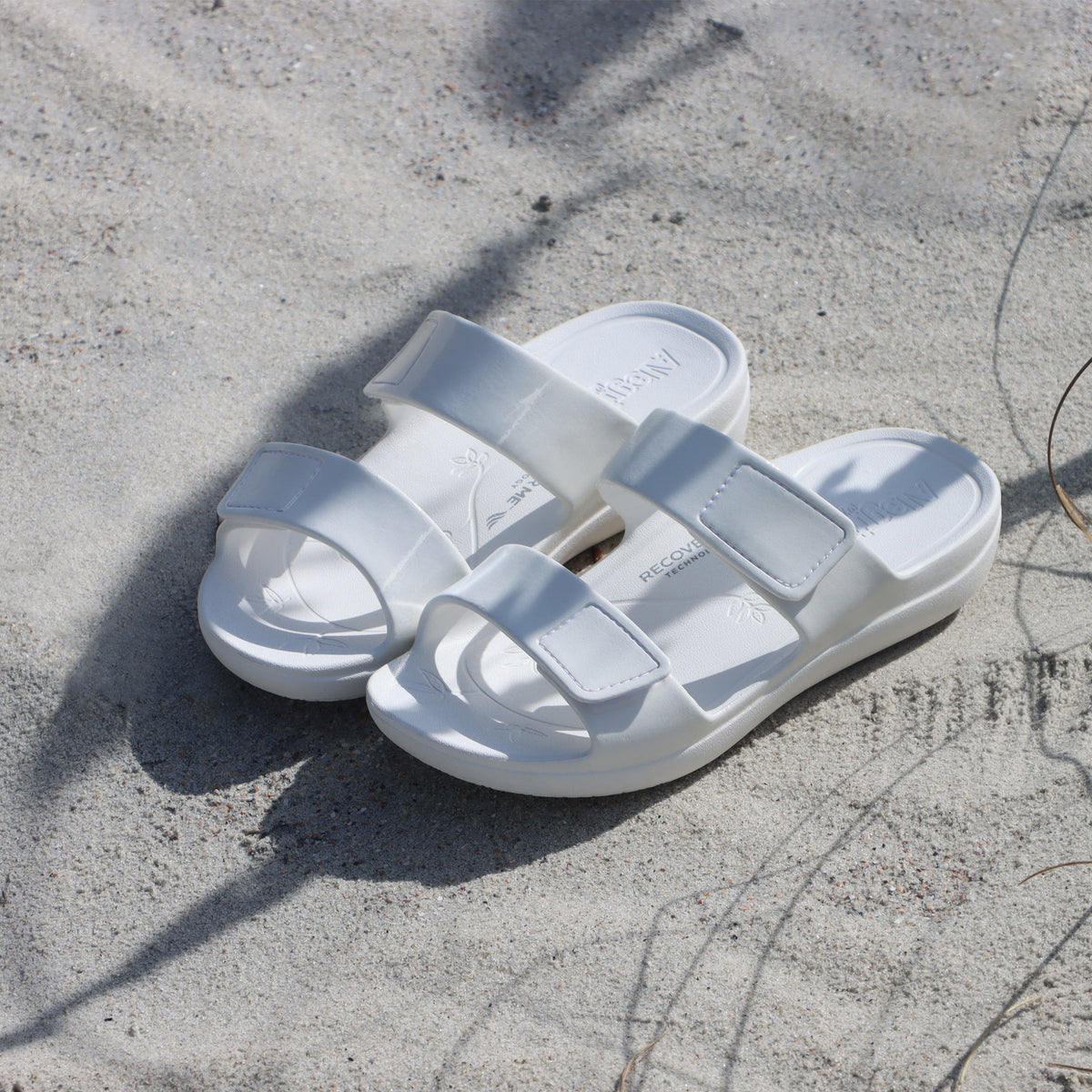 Alegria Orbyt White Gloss Sandal