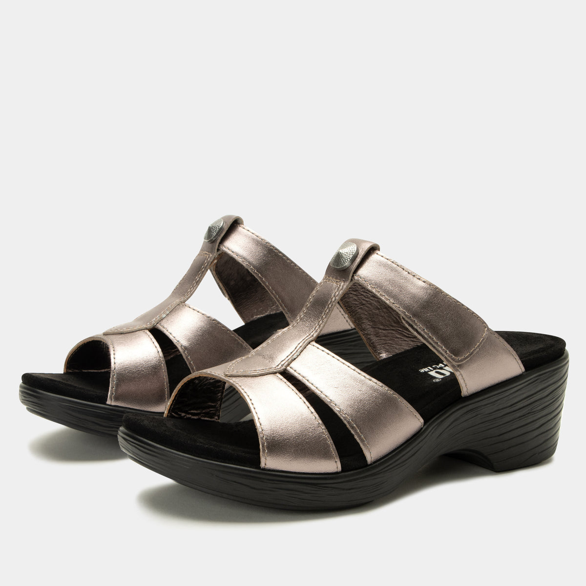 pewter sandal,36