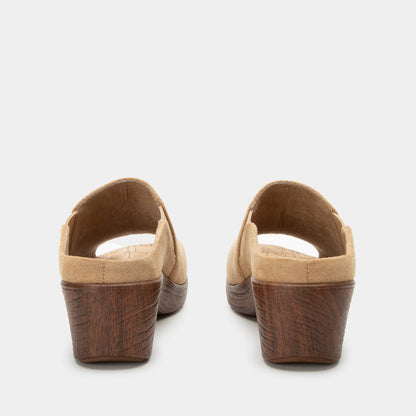 Alegria Shilaine Stretch Naturally Sandal