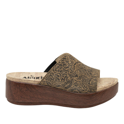 Alegria Triniti Freedom Rock Sandal