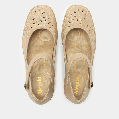 Alegria Hayes Beige Breeze Shoe