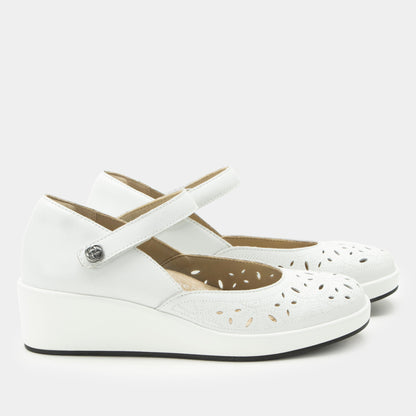 Alegria Hayes White Breeze Shoe