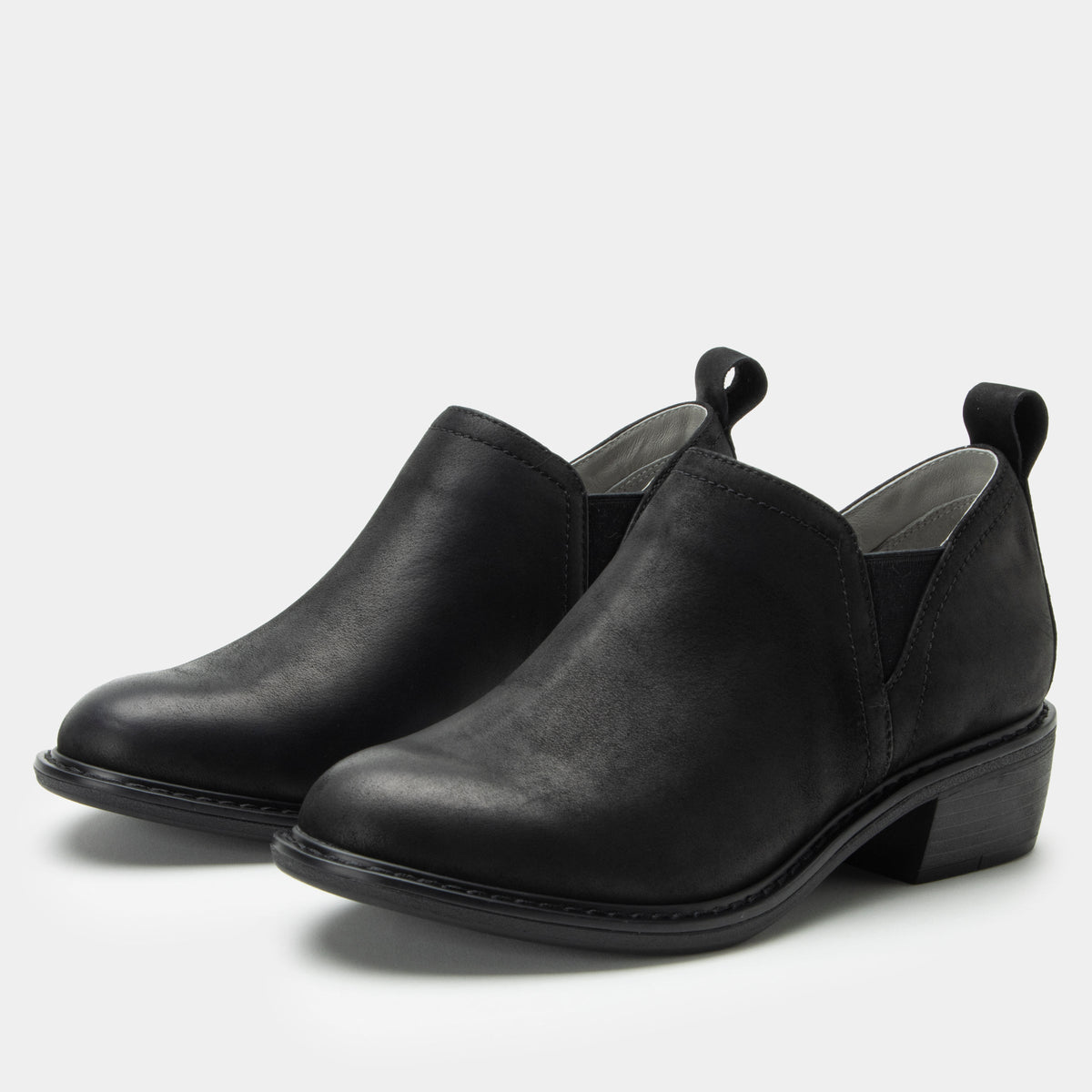 black burnish boot,36