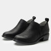 black burnish boot