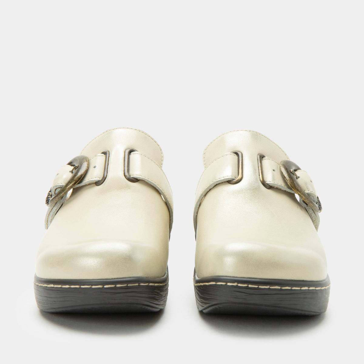 Alegria Osmosis Gold Cream Shoe
