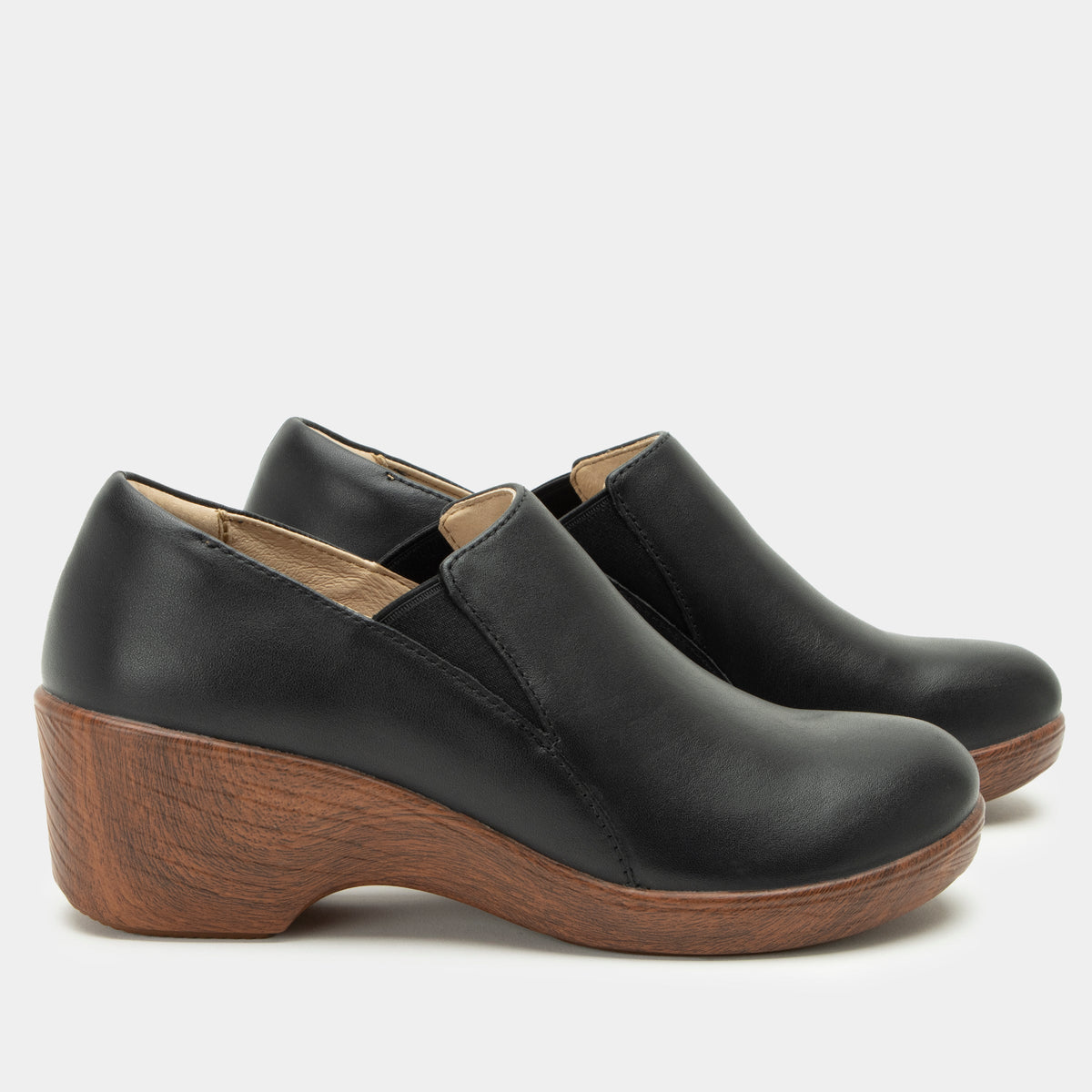 Alegria Skylar Coal Shoe