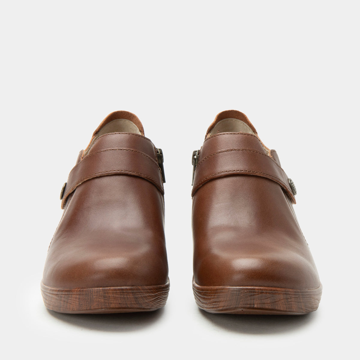 Alegria Silah Mahogany Shoe