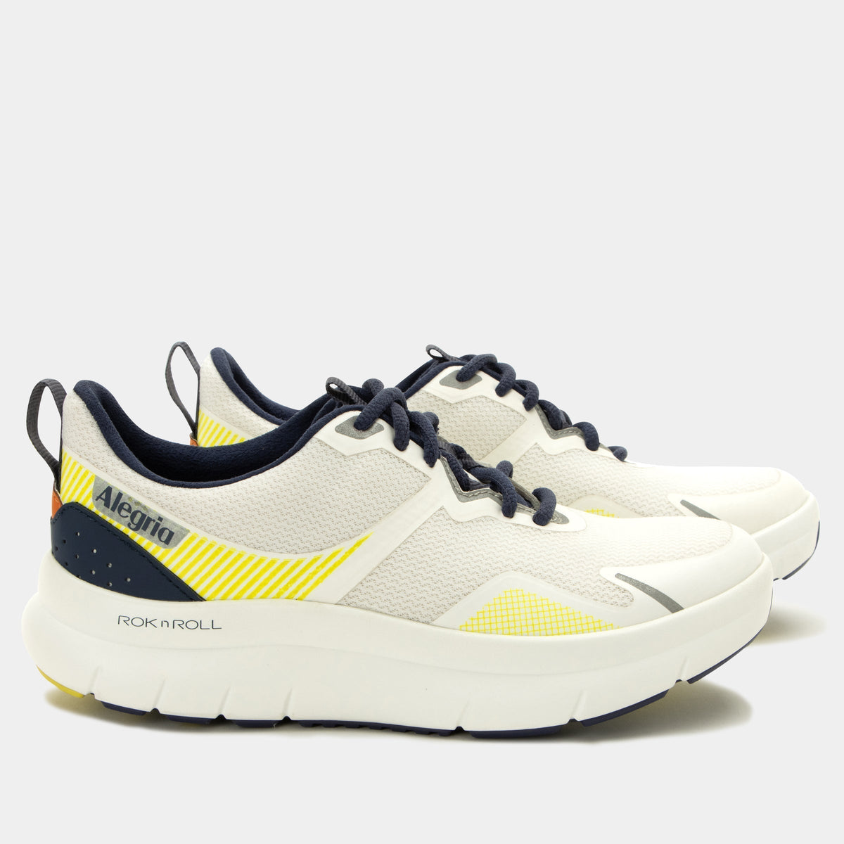 Alegria Procession White Shoe