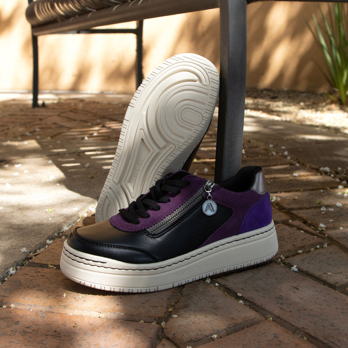 Alegria Averie Black Purple Shoe