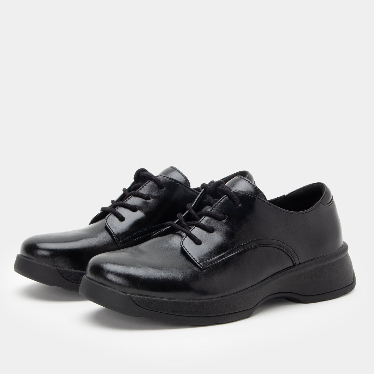 dapper black,36