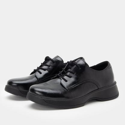 dapper black,36