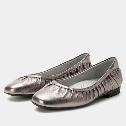 pewter,36