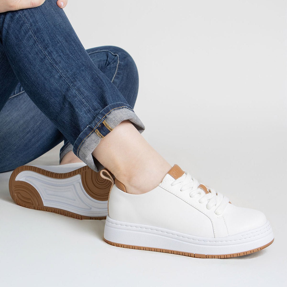 Alegria Adysen White Shoe