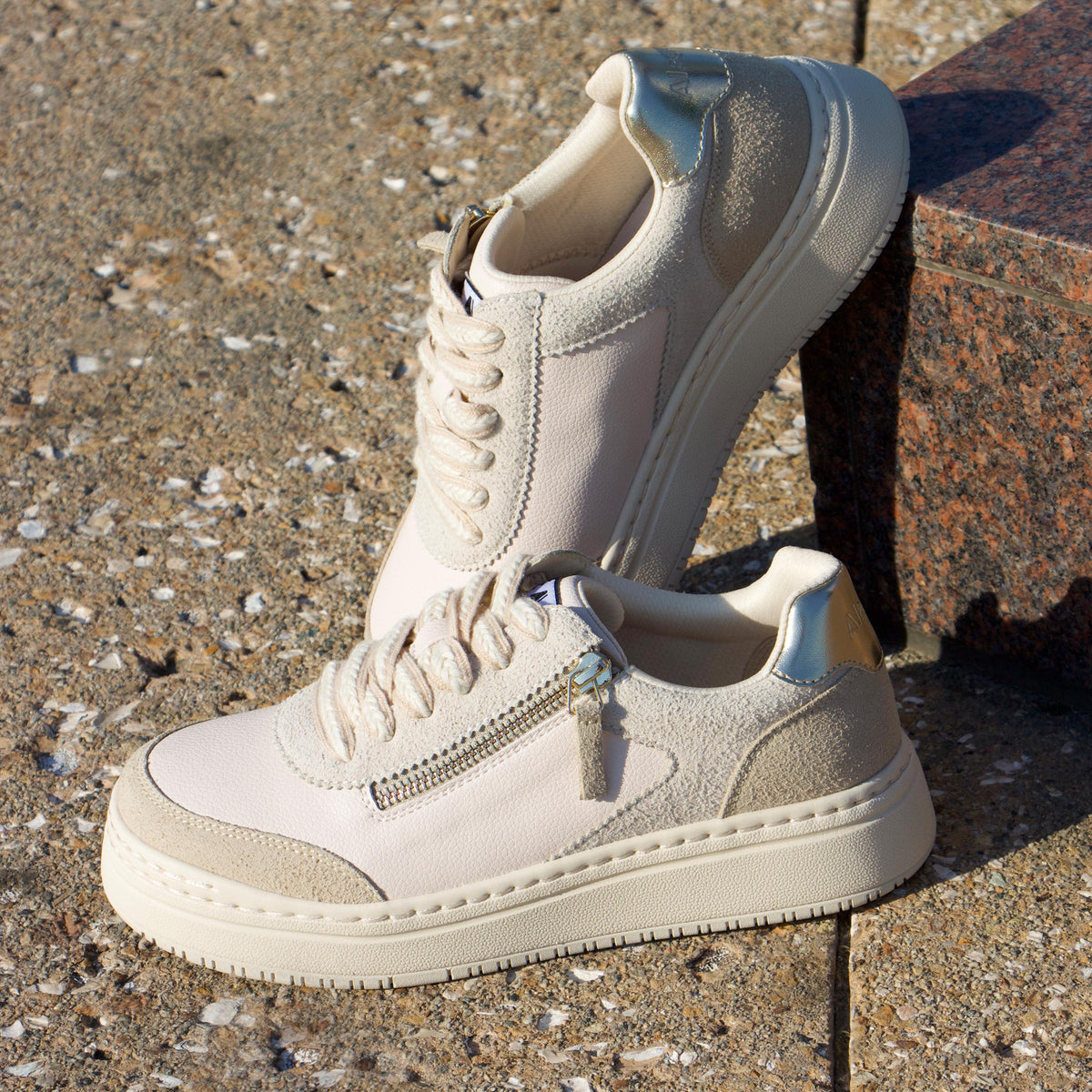 Alegria Averie Boho Beige Shoe